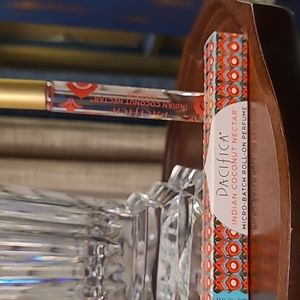 ❌️ SOLD ❌️PACIFICA INDIAN COCONUT NECTAR ROLL-ON PERFUME